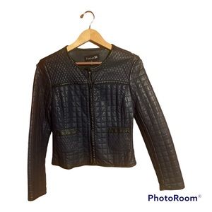 FREE with BUNDLE Women’s Forever 21 Faux Leather Jacket Size Small